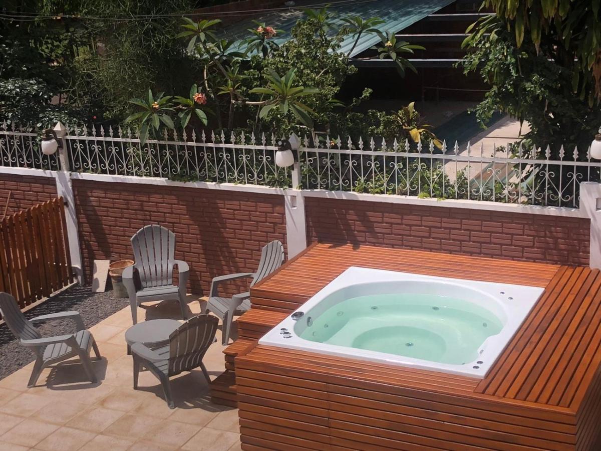 Hotel Aatrac Iguazu Puerto Iguazu Exterior photo
